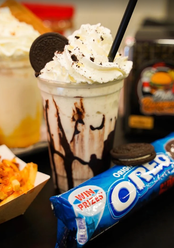 Batido de chocolate con nata y Oreo